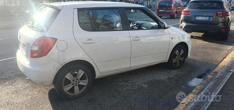 Usata Skoda Fabia Executive 2015 Bianco Utilitaria