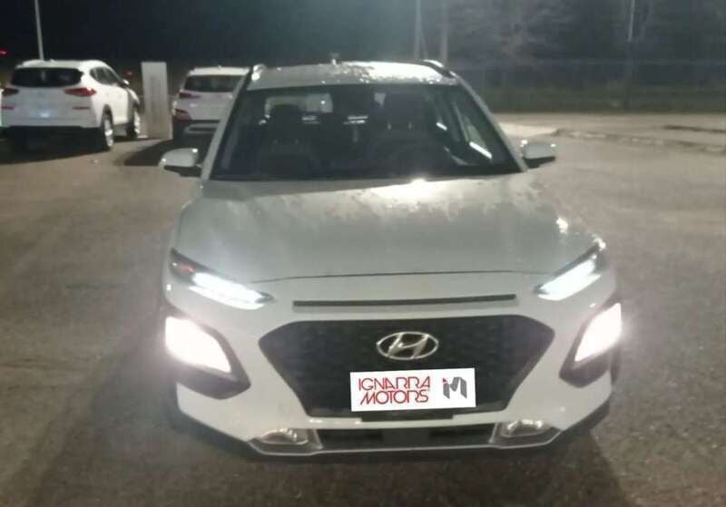 Usata Hyundai Kona 105 CV (77 kW) 2020 Bianco SUV