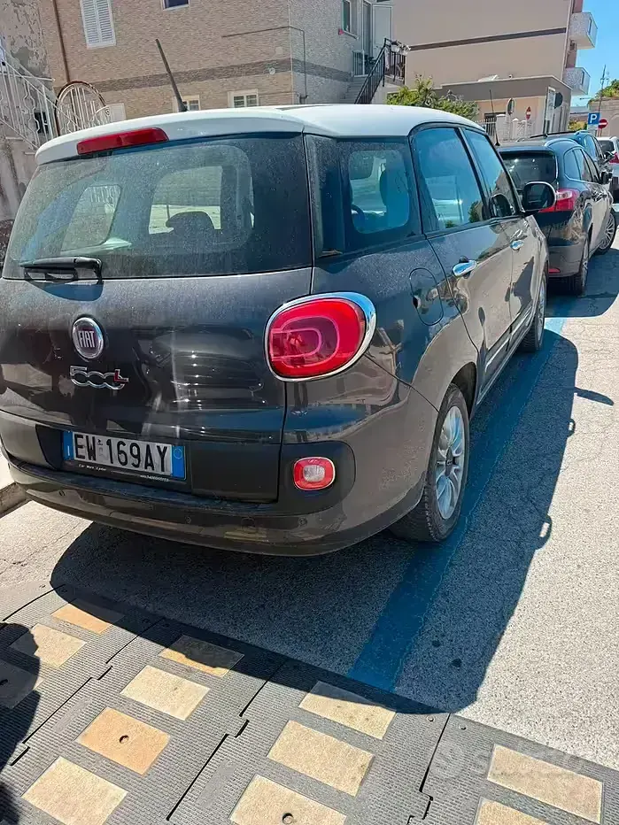 Usata Fiat 500L Living 105 CV (77 kW) 2014 Grigio Monovolume