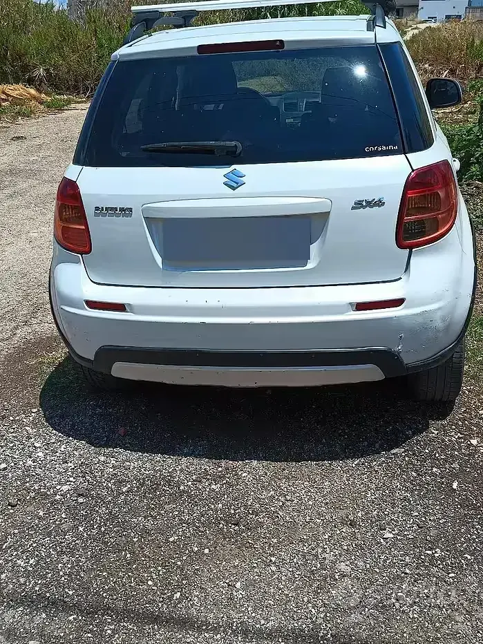 Usata Suzuki SX4 120 CV (88 kW) 2010 Bianco Utilitaria