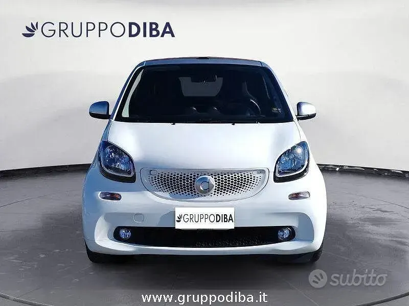 Usata Smart ForTwo Cabrio Passion 90 CV (66 kW) 2016 Bianco Cabrio