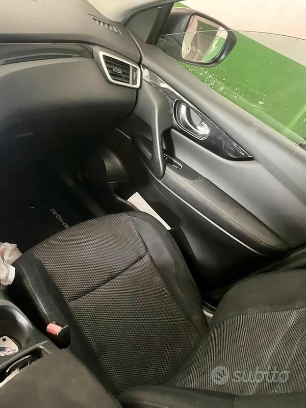 Usata Nissan Qashqai 120 CV (88 kW) 2016 SUV