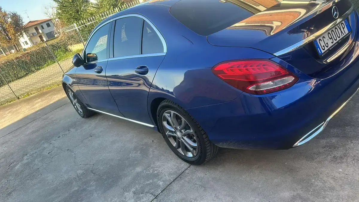 Usata Mercedes C220 Premium 170 CV (125 kW) 2015 Berlina