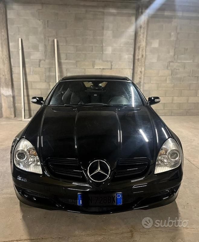 Usata Mercedes SLK200 163 CV (119 kW) 2008 Nero Cabrio