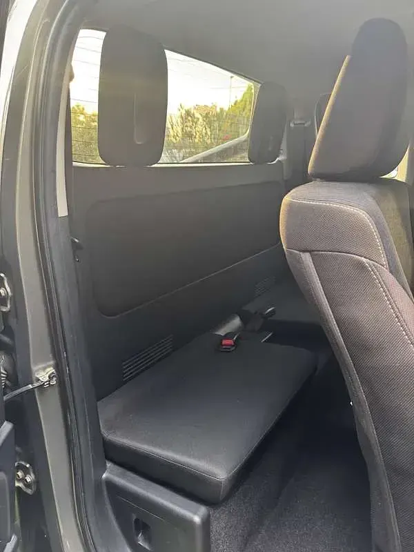 Usata Toyota HiLux Lounge+ 150 CV (110 kW) 2022 Pick-up