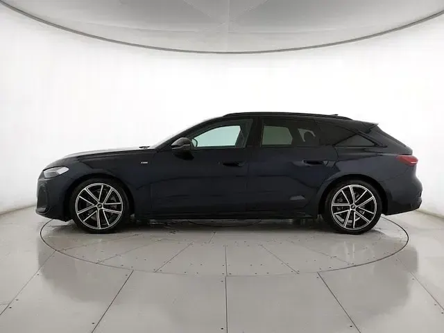 Usata Audi A5 S-Line 204 CV (150 kW) 2025 Blu firmamento metallizzato Station wagon