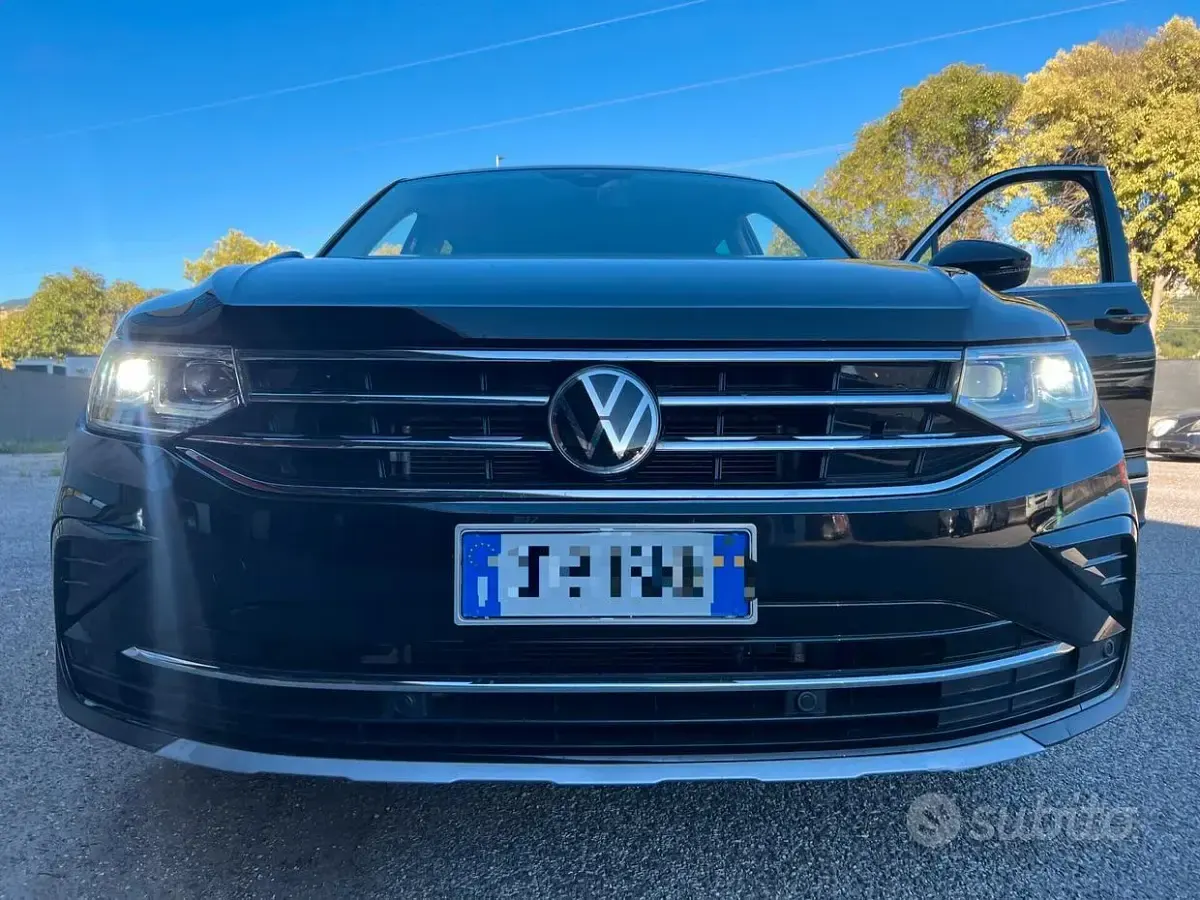 Usata VW Tiguan 150 CV (110 kW) 2021 Nero SUV