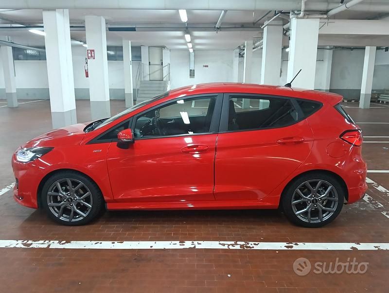Usata Ford Fiesta ST-Line 125 CV (91 kW) 2022 Rosso Utilitaria