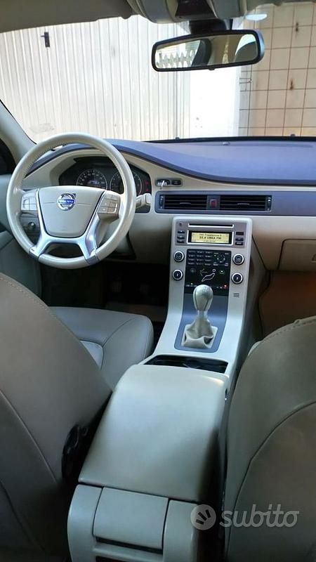 Usata Volvo V70 2010 Station wagon