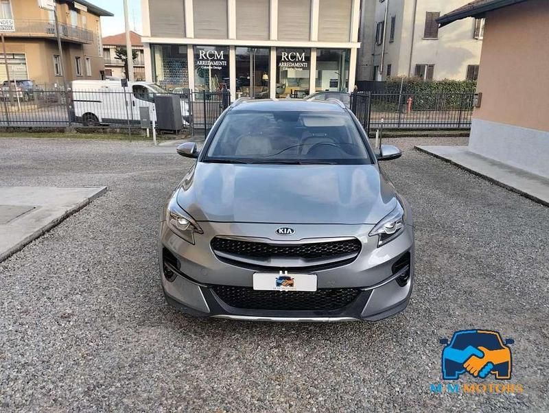 Usata Kia XCeed Urban 120 CV (88 kW) 2019 Grigio SUV