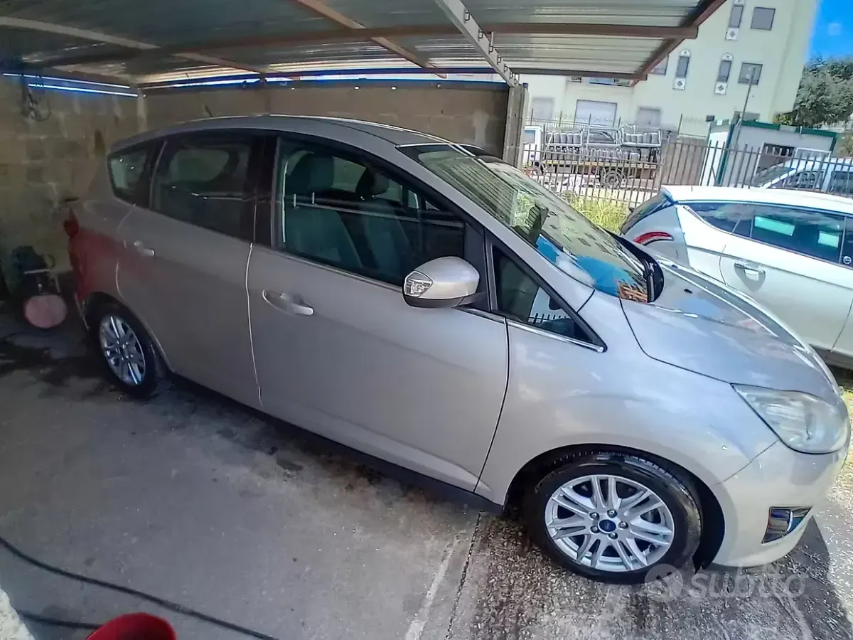 Usata Ford C-MAX Titanium 116 CV (85 kW) 2013 Grigio Monovolume