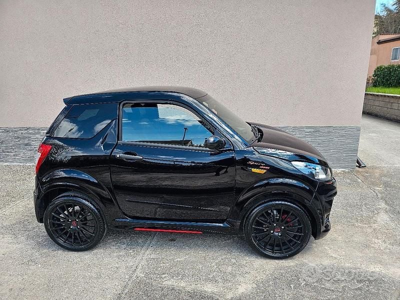 Usata Ligier JS50 2021 Nero Utilitaria