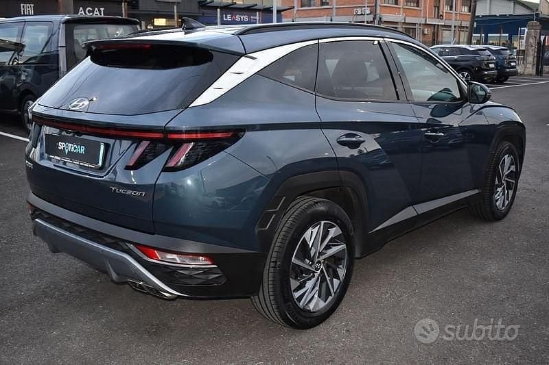 Käytetty Hyundai Tucson 116 HP (85 kW) 2021 Sininen Katumaasturi