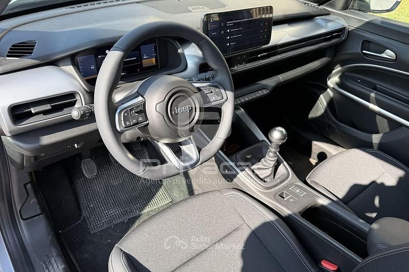 Nuova Jeep Avenger Summit 101 CV (74 kW) 2026 Grigio SUV