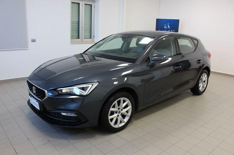 Usata Seat Leon Style 150 CV (110 kW) 2021 Grigio Berlina