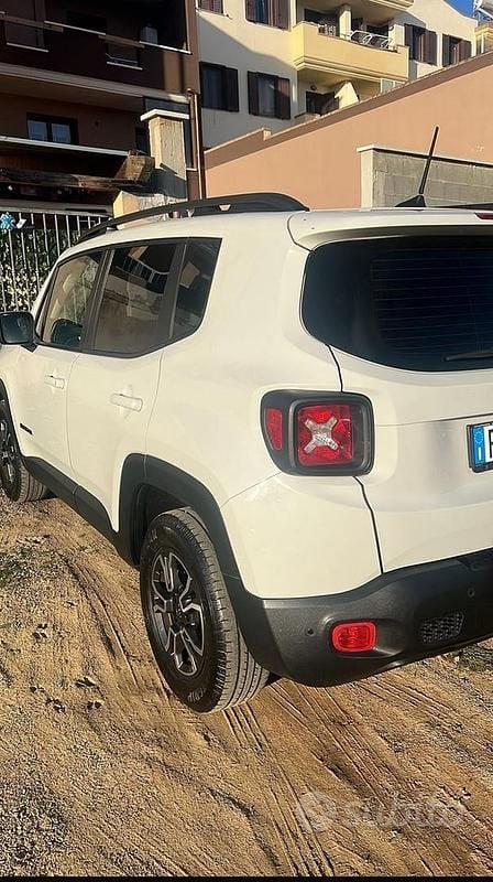 Usata Jeep Renegade 120 CV (88 kW) 2019 Bianco SUV