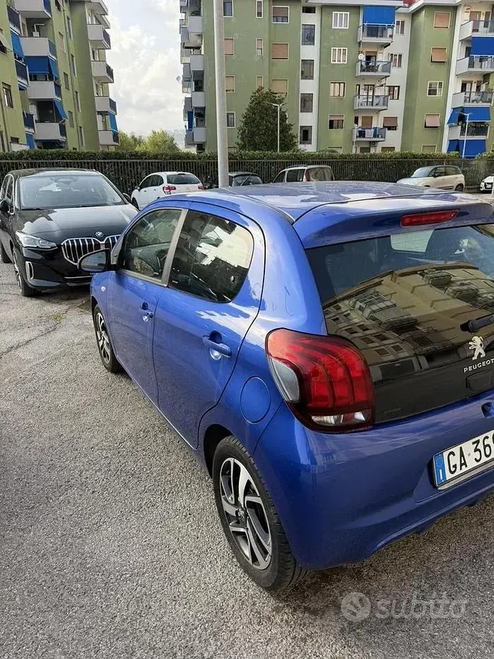 Usata Peugeot 108 Allure 72 CV (52 kW) 2020 Bluazzurro Berlina