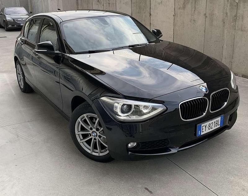 Usata BMW 118 143 CV (105 kW) 2015 Utilitaria