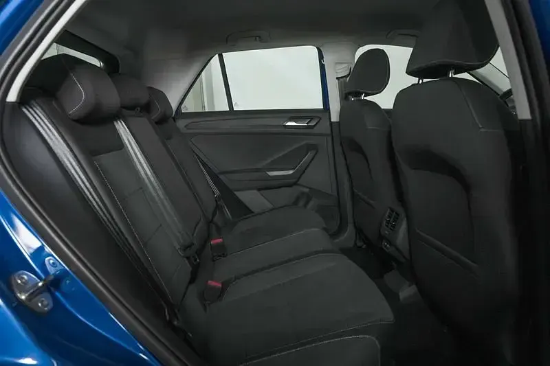 Usata VW T-Roc Style 150 CV (110 kW) 2023 Blu SUV