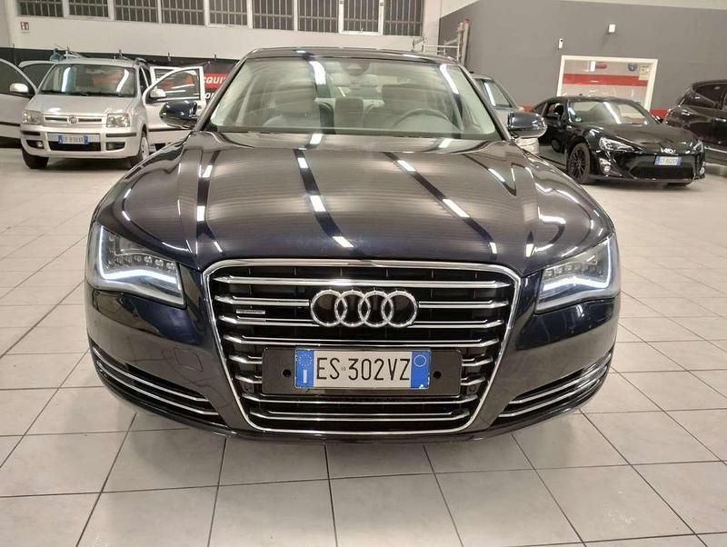 Blu/azzurro Usata 2013 Audi A8L Ambiente Tre volumi | 19.990 € (Buon prezzo) - Immagine 1/4