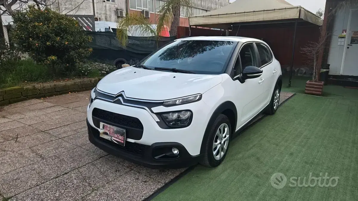 Usata Citroën C3 Feel 102 CV (75 kW) 2021 Bianco Utilitaria