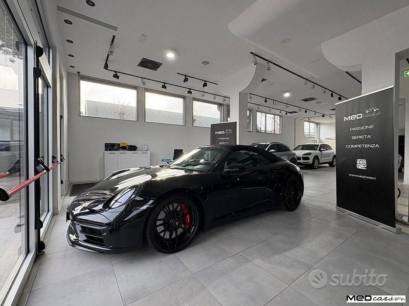 Usata Porsche 911 Carrera Cabriolet 2022 Nero Cabrio