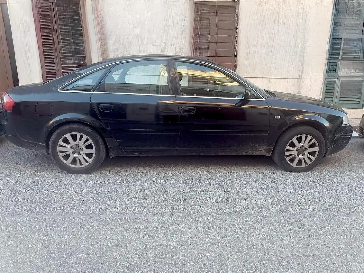 Usata Audi A6 130 CV (95 kW) 2002 Berlina