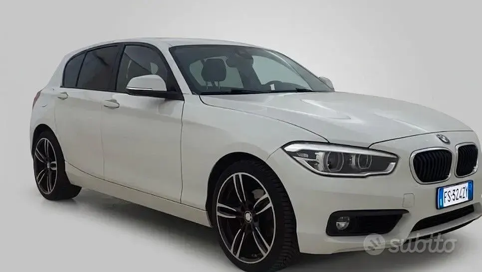 Usata BMW 116 Sport Line 109 CV (80 kW) 2017 Bianco Utilitaria