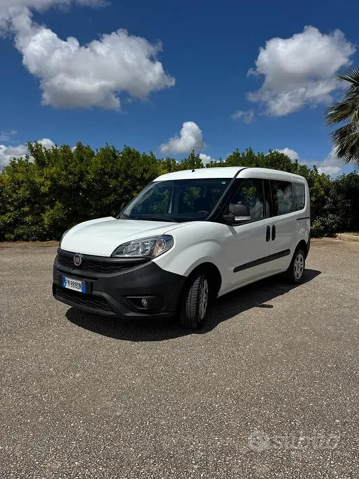 Usata Fiat Doblò 95 CV (69 kW) 2017 Bianco Monovolume
