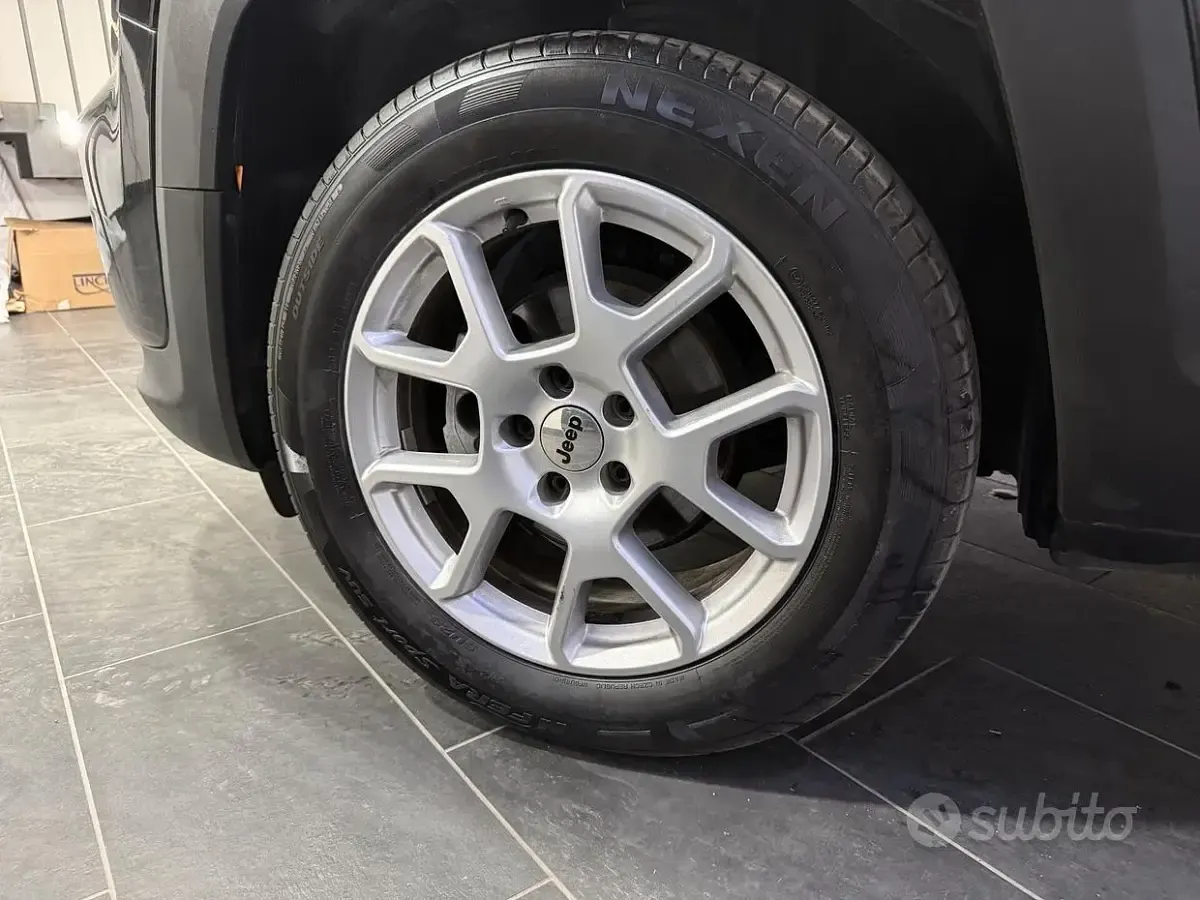Usata Jeep Renegade Limited 131 CV (96 kW) 2023 Nero SUV