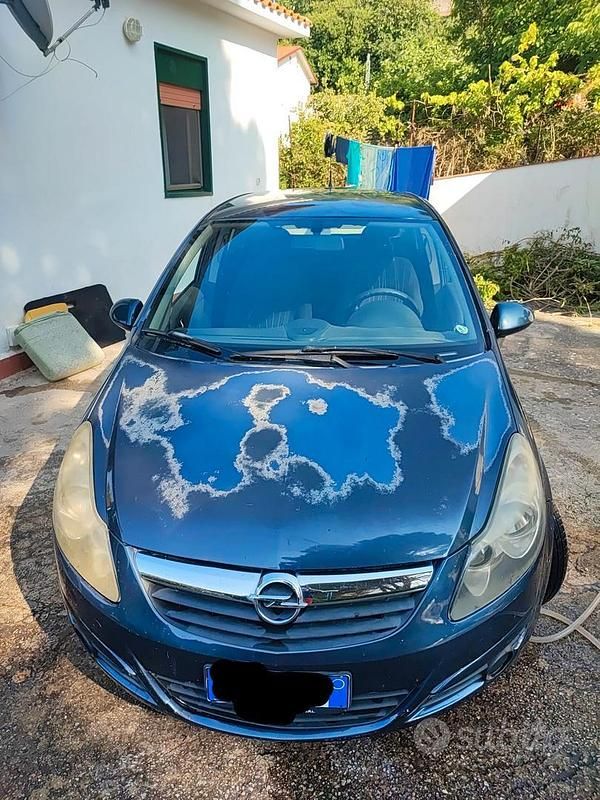 Usata Opel Corsa 90 CV (66 kW) 2010 Blu Utilitaria
