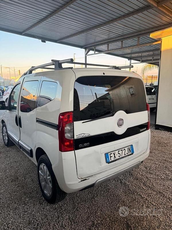 Usata Fiat Qubo Dynamic 80 CV (58 kW) 2016 Bianco Monovolume