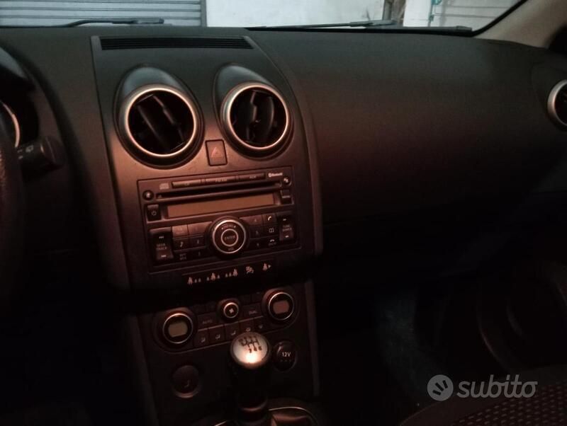 Usata Nissan Qashqai 106 CV (77 kW) 2009 Blu SUV