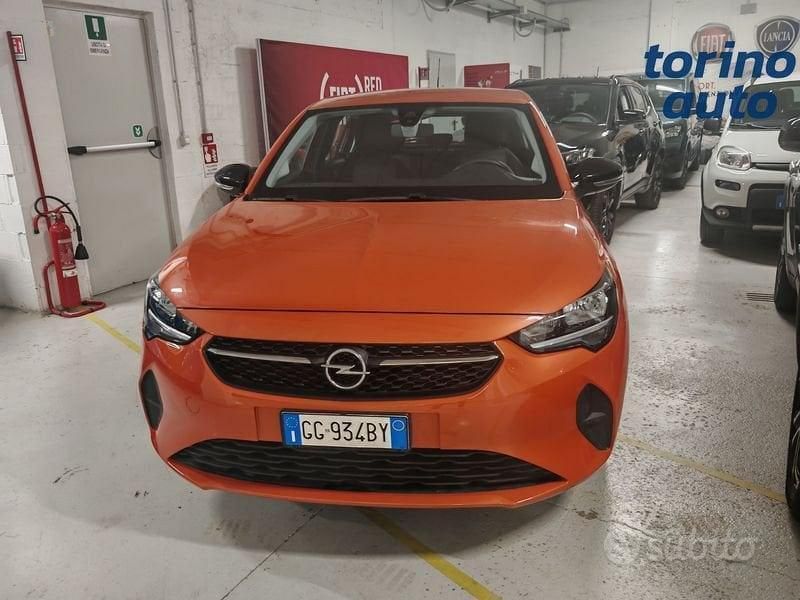 Usata Opel Corsa Edition 75 CV (55 kW) 2022 Arancione Berlina