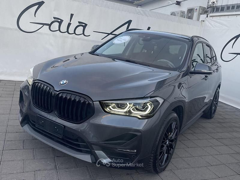 Usata BMW X1 Advantage 125 CV (91 kW) 2021 Grigio SUV
