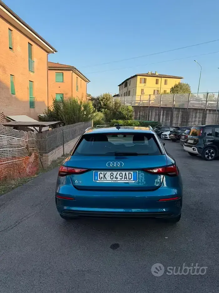Usata Audi A3 116 CV (85 kW) 2022 Bluazzurro Berlina