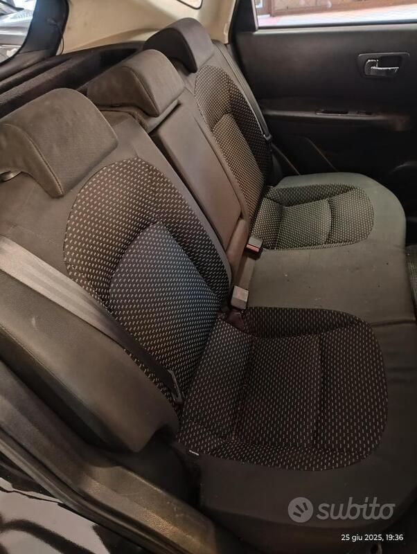 Usata Nissan Qashqai 103 CV (75 kW) 2009 Nero SUV