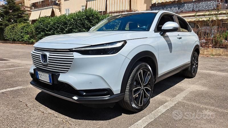 Bianco Usata 2023 Honda HR-V SUV | 26.400 € (Buon prezzo) - Immagine 1/4