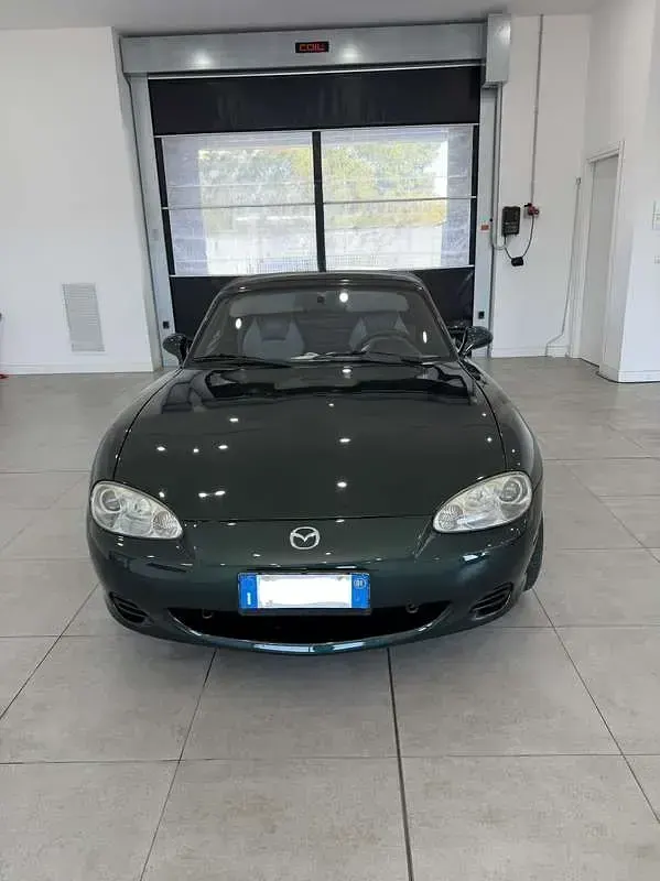 Usata Mazda MX5 110 CV (80 kW) 2001 Cabrio