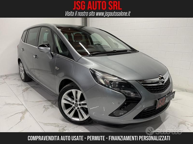 Usata Opel Zafira Tourer Cosmo 131 CV (96 kW) 2012 Grigio Monovolume