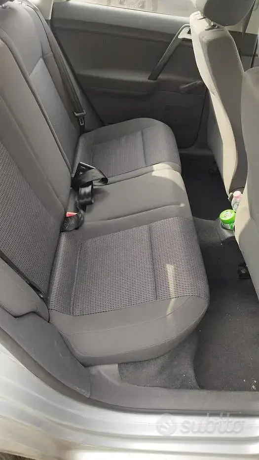 Usata VW Polo Comfortline 75 CV (55 kW) 2003 Grigio Berlina