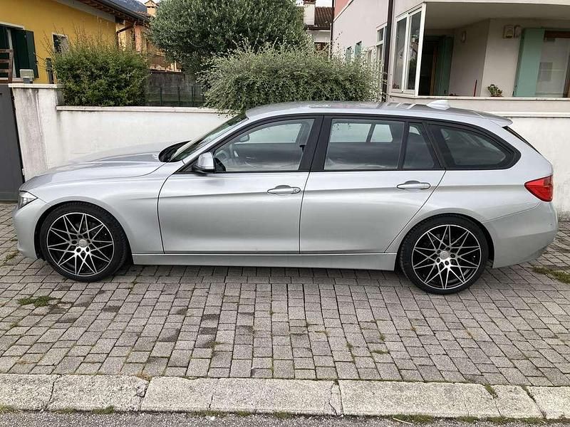 Usata BMW 320 Efficient Dynamics 184 CV (135 kW) 2013 Argento Station wagon