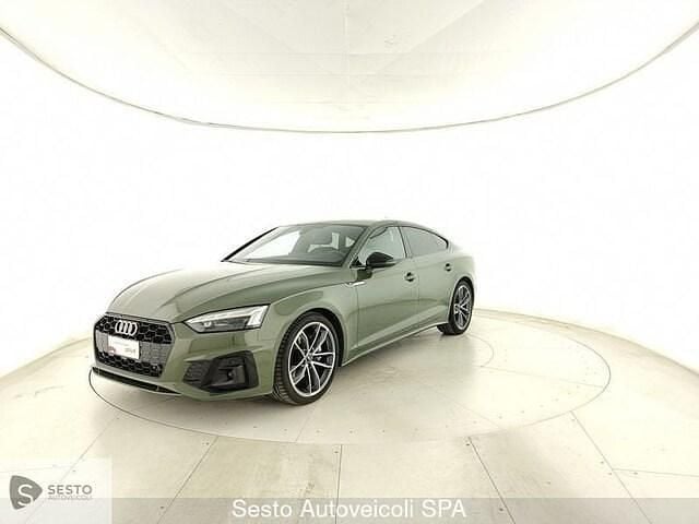 Verde district metallizzato Usata 2024 Audi A5 Sportback S-Line Due volumi | 48.500 € (Cara) - Immagine 1/4