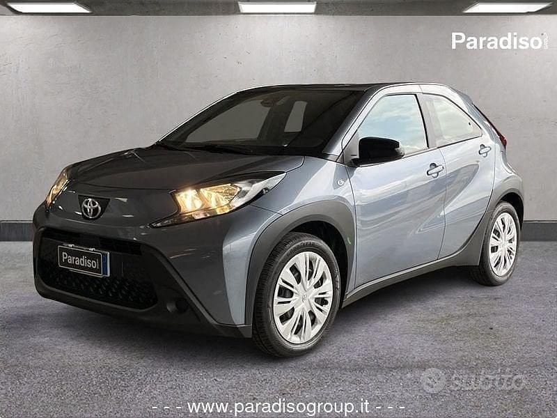 Grigio Usata 2025 Toyota Aygo X Trend SUV | 17.700 € (Buon prezzo) - Immagine 1/4