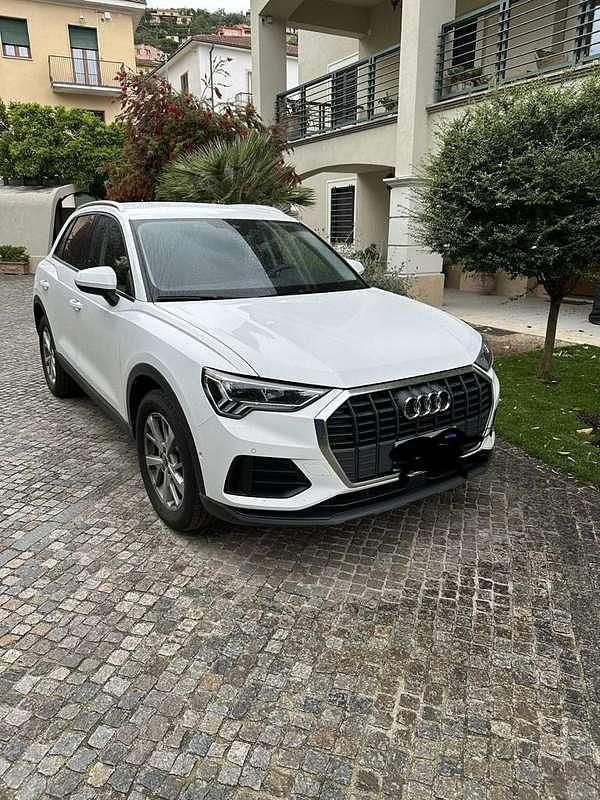 Usata Audi Q3 Ambiente 150 CV (110 kW) 2023 SUV