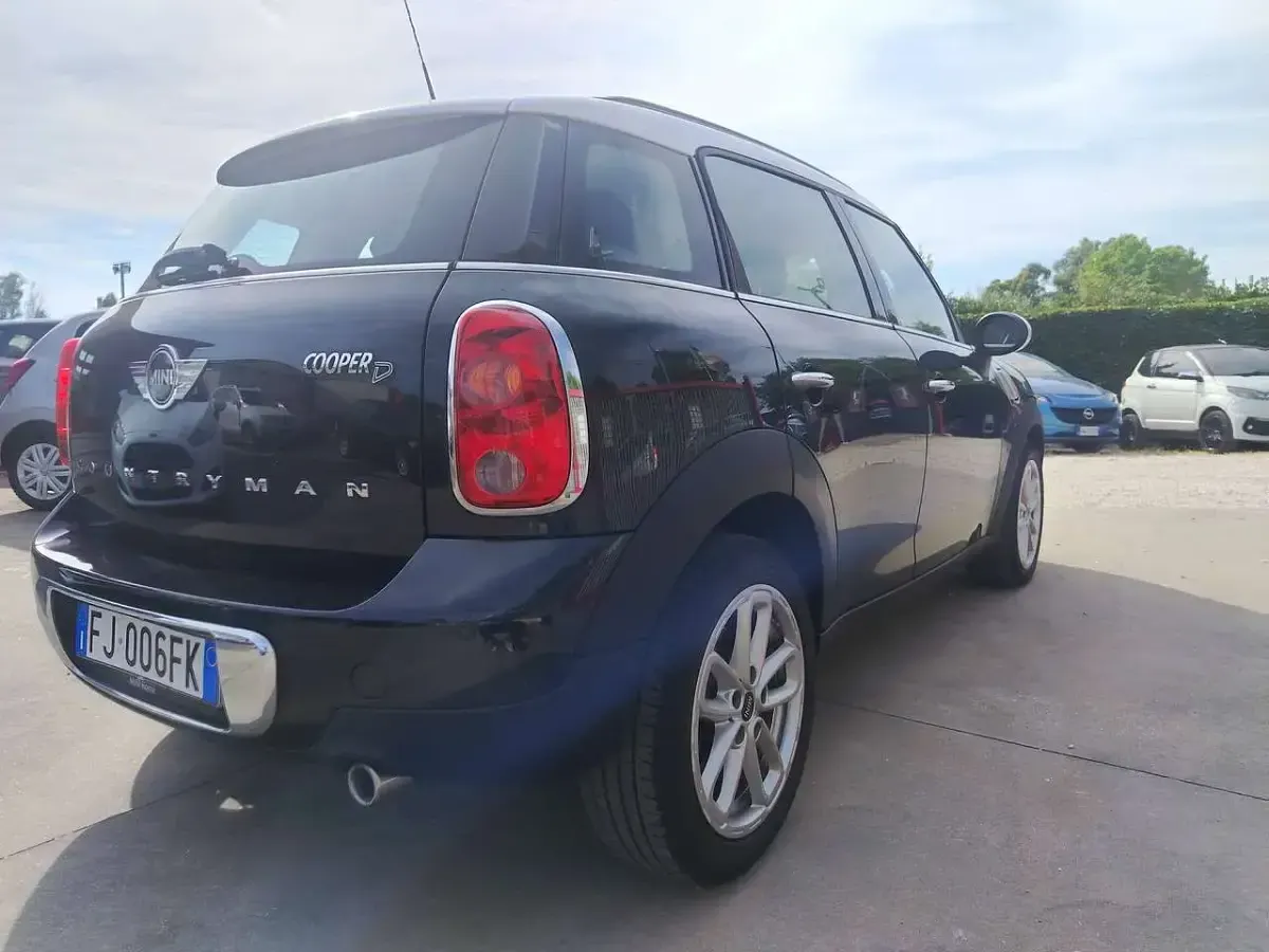 Usata Mini Cooper D Countryman 111 CV (81 kW) 2017 Nero SUV