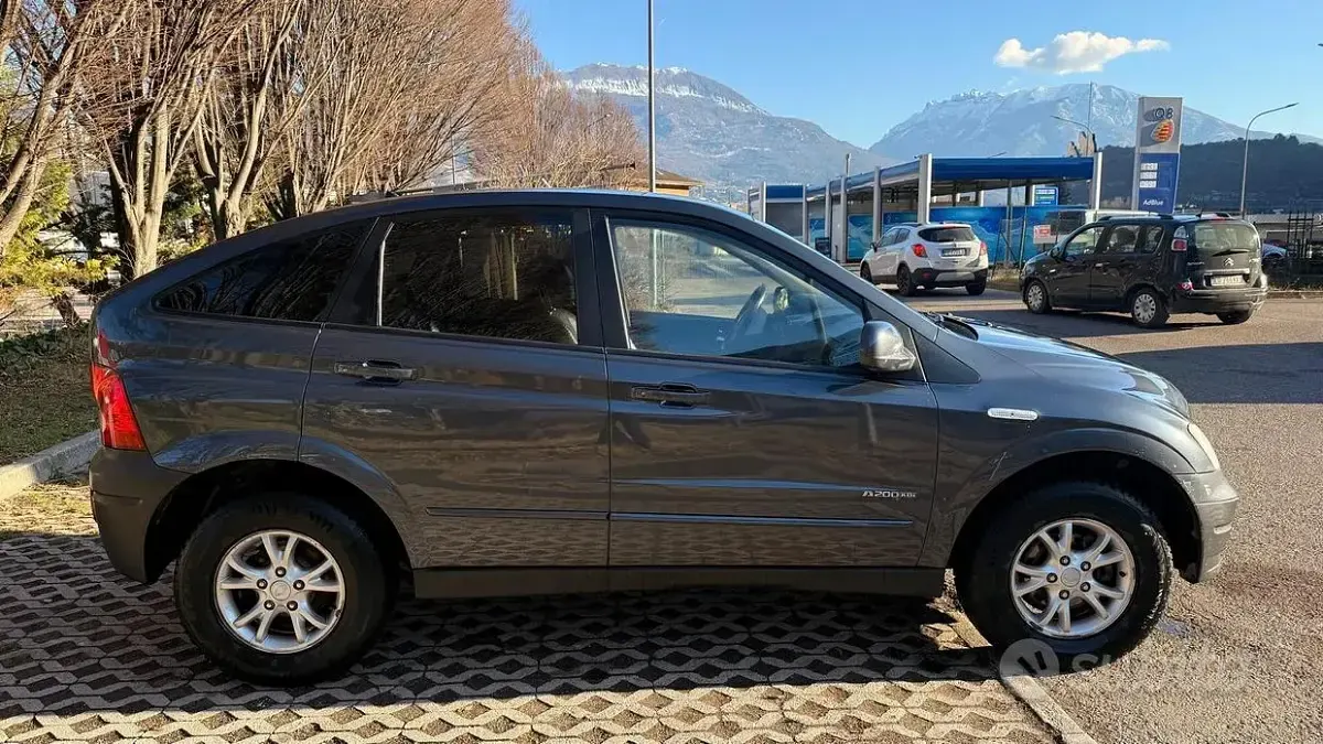 Usata SsangYong Actyon 141 CV (103 kW) 2009 Nero Station wagon