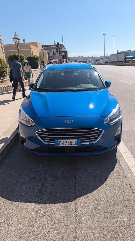 Usata Ford Focus 120 CV (88 kW) 2019 Blu Station wagon