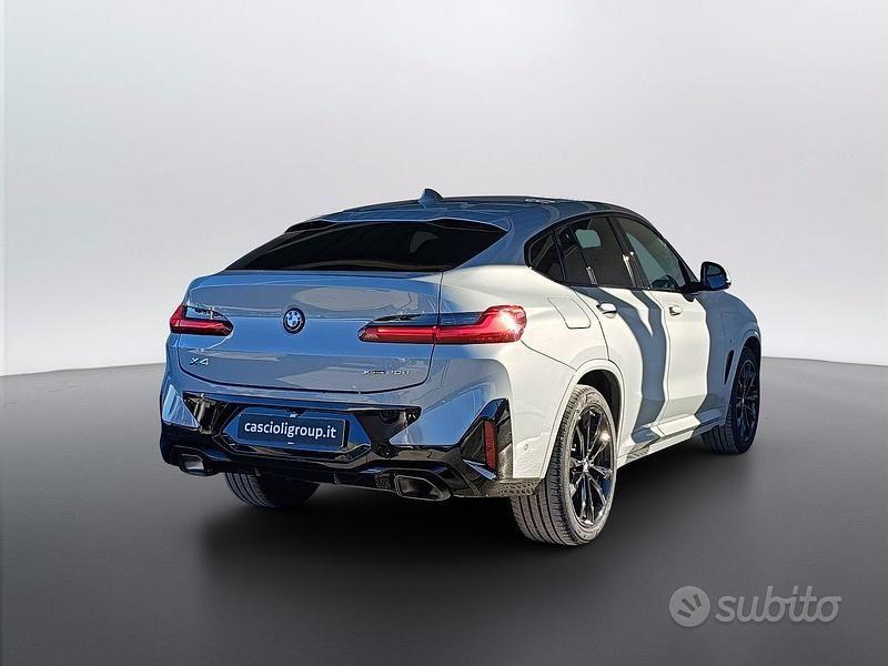Usata BMW X4 Comfort Edition 184 CV (135 kW) 2025 Grigio SUV