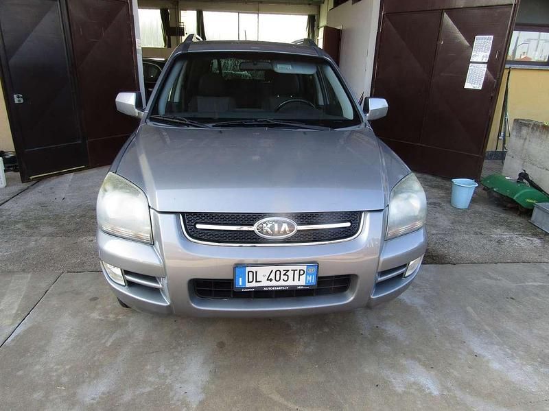Argento Usata 2007 Kia Sportage Active SUV | 2300 € (Ottimo prezzo) - Immagine 1/4